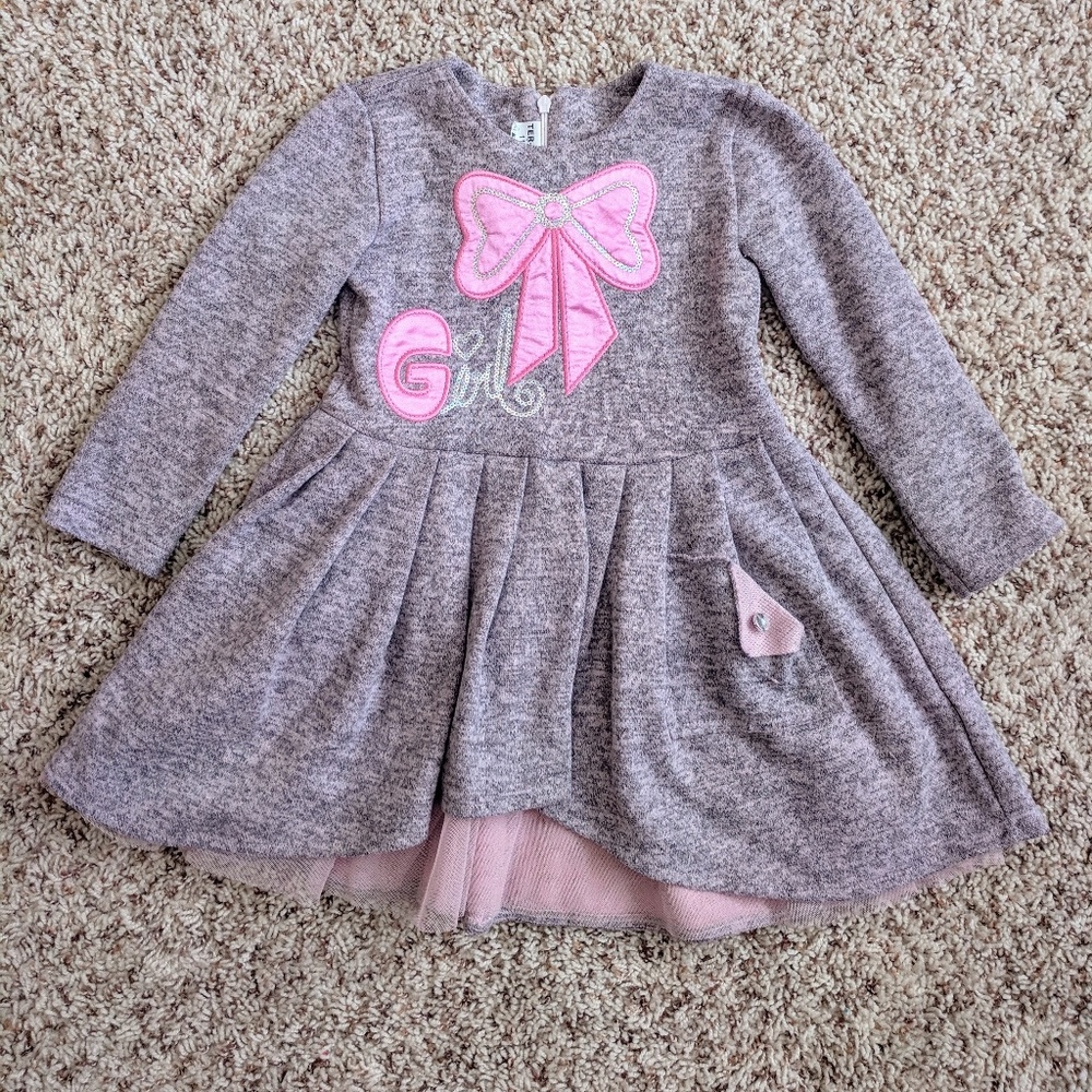 Beautiful warm long sleeve dress